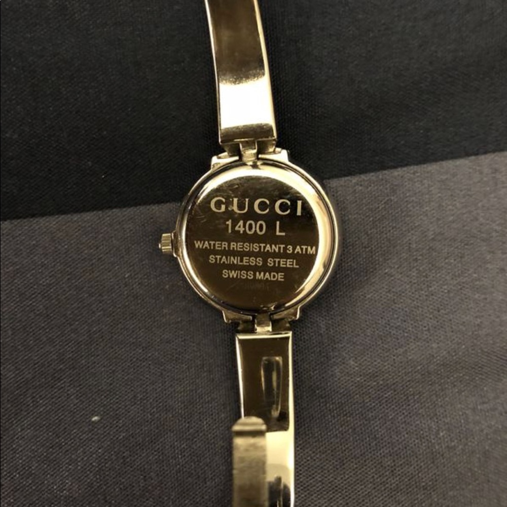 Gucci Bangle Watch - Picture 6 of 6